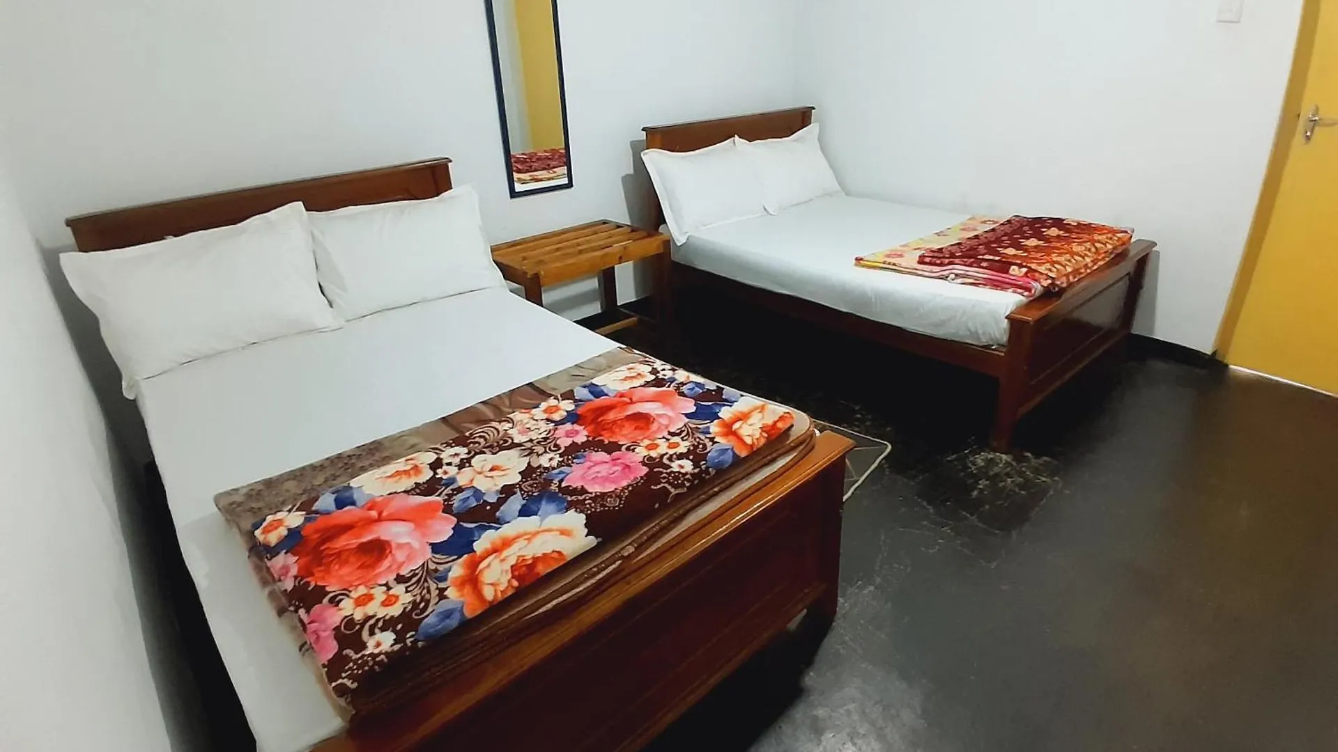 Green Lodge - Rooms Nuwara Eliya Hostel