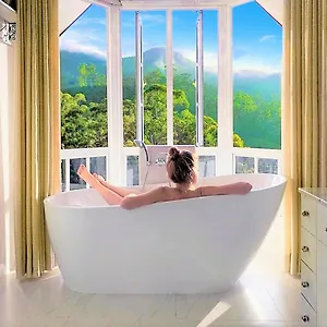 Villa Luxe Wilderness, Nuwara Eliya